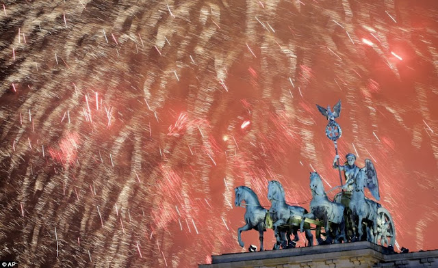 2014 New Year celebrations around the world