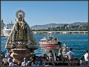 procesion-maritima-carmen-coronada-malaga-2011-alvaro-abril-(7).jpg