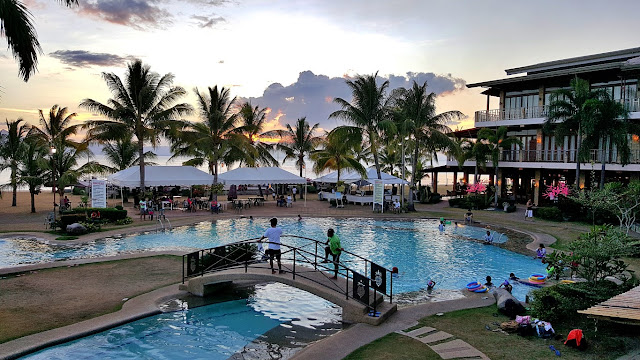 swimming pool at Sabin Resort Hotel