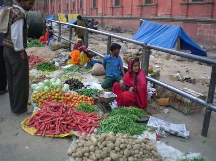 Veggies to be offered out on walkways however shoes in the A.C. display rooms.