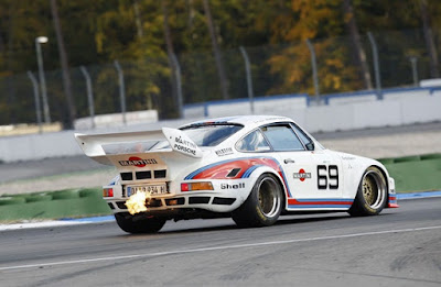 1976 Porsche Martini 934 5 Action on the racecourse