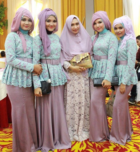 10 Model Kebaya  Modern  Anak  Muda  Berjilbab 