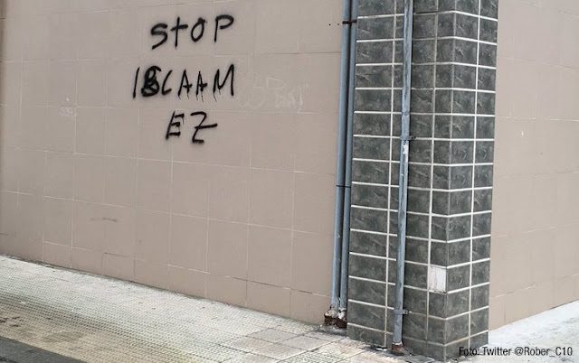 Pintada antiislamista en Barakaldo