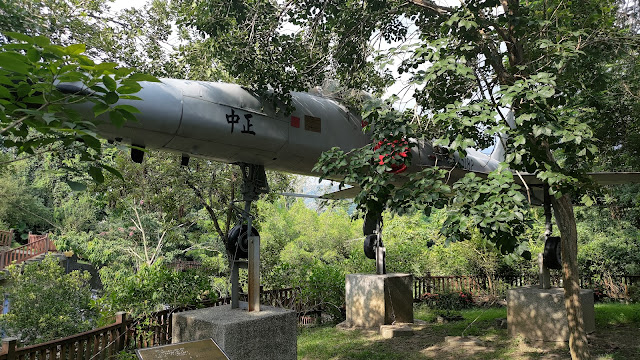 梅山公園 - F5戰鬥機