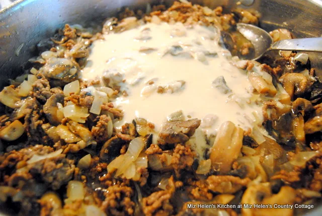 Mushroom Burger Casserole at Miz Helen's Country Cottage