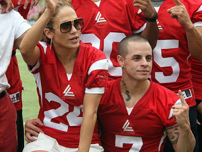 jennifer and casper smart in football match