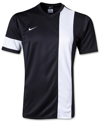 Desain Jersey Futsal Nike Warna Hitam Putih