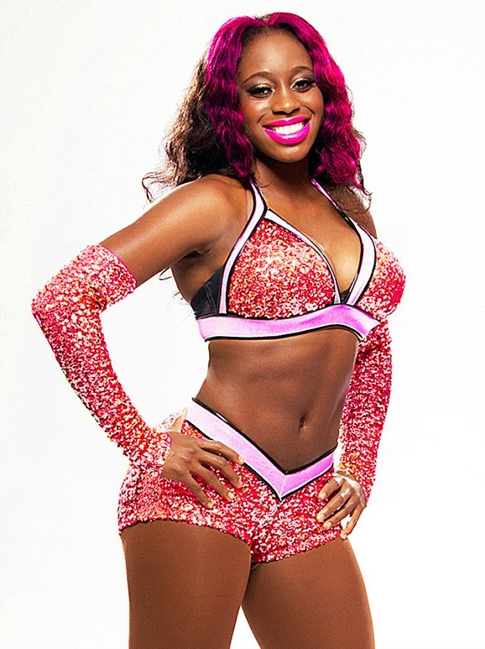 WWE Naomi Sexy Hot Bikini Pictures