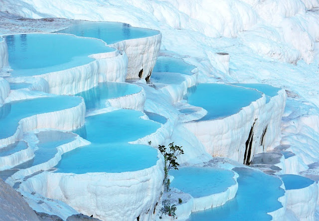This is one of the amazing places on earth that look like alien planets