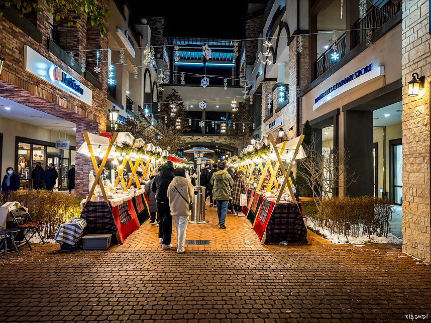 Siheung Shinsegae Premium Outlet Christmas Market