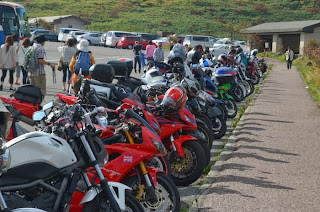 白根山に来ていたバイクたち