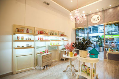 Thiết kế shop mỹ phẩm đẹp, sinh động.