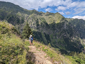 Hike 2 - Spronsor Seen Lakes