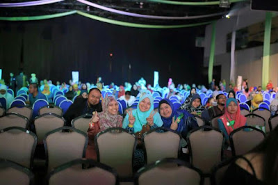 national conference 2015, NC shaklee, penganugerahan, award shaklee, insentif shaklee, noorazmiah, huzair, kerjaya, wahm, pengedar shaklee melaka