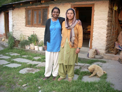  via Canada seems almost similar a fairy tale Place to visit in India: Munsiari: Volunteering inward the Himalayas.