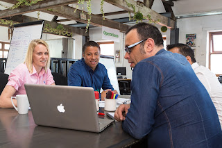 ¿Cómo desarrollar la primera reunión con tu nuevo equipo de trabajo?