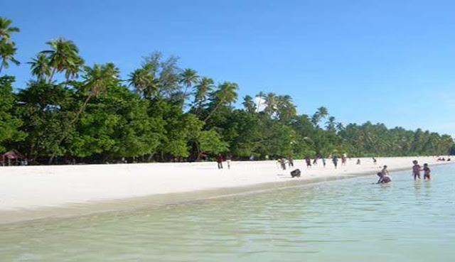  yaitu salah satu wilayah kabupaten di Provinsi Sulawesi Tenggara 10 PANTAI TERINDAH DI WAKATOBI