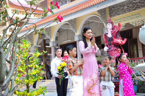 Preparation For Lunar New Year (Tết) In Vietnam 11