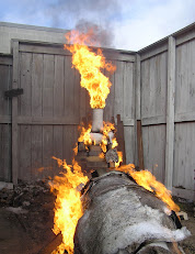 Altyernative Firing: Studet Made Sawdust Kiln