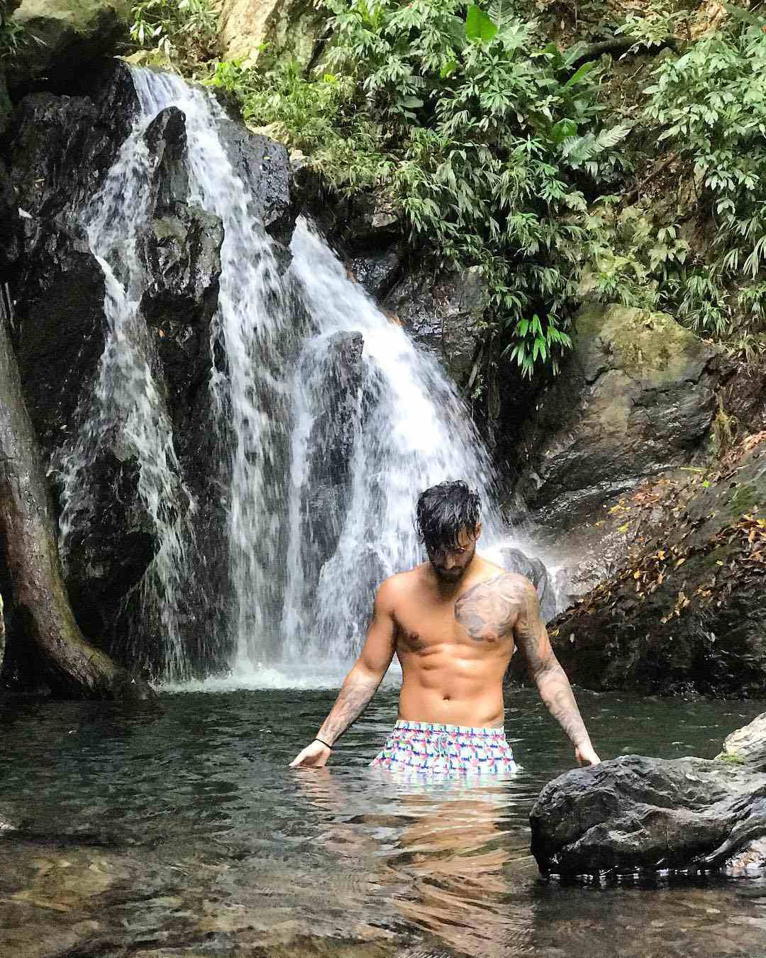 hot-summer-body-guy-waterfall-shirtless-hunk