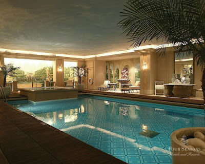 hotels swimming pools