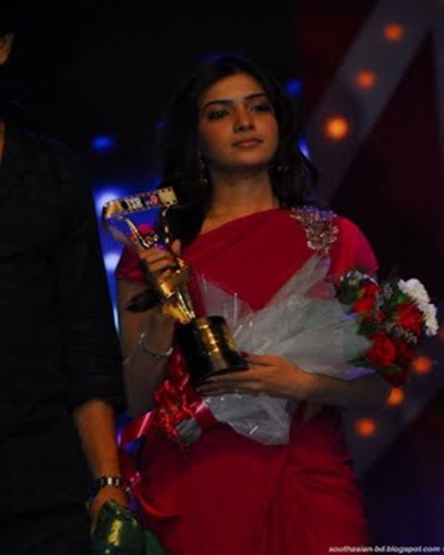 Samantha at TSR Awards 2011 beautiful pics