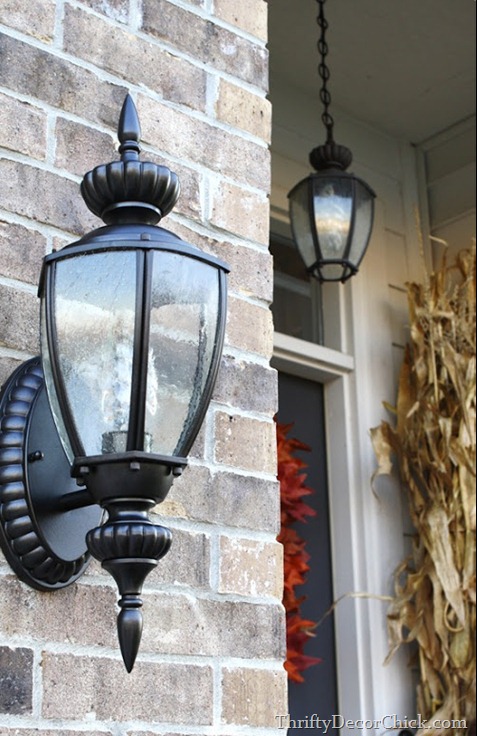 spray painted outdoor lights