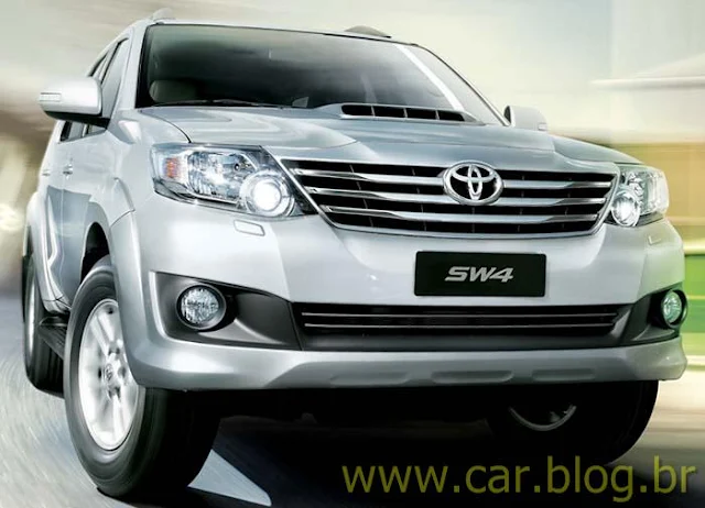 Hilux SW4 2012 - frente