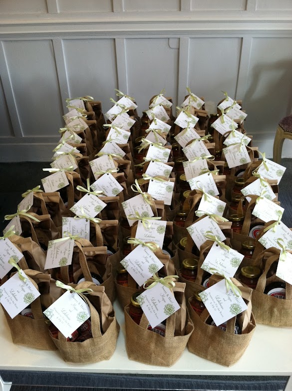 Gift For Dinner Party : Romancing the Home: Valentine's Dinner Party / Typically, guests bring gifts as a small token of appreciation to their host or hostess.