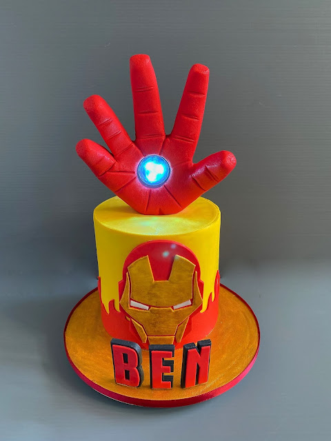 fondant cake ironman hand light chucakes gold