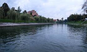 Ljubljana iz rečnega korita Trnovski pristan full