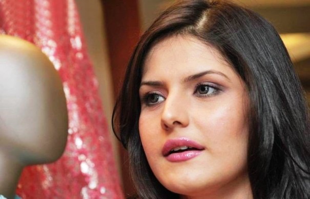 zarine khan hot photos & zarine khan hot pictures