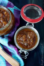 CHUTNEY Z GRUSZKAMI