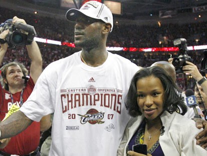 lebron james mother and father. hairstyles LeBron James#39;