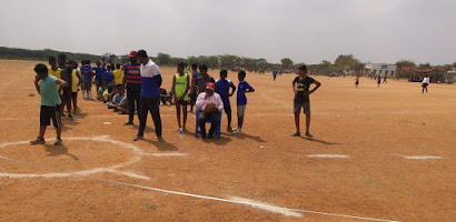 District level shot put winner - Qis