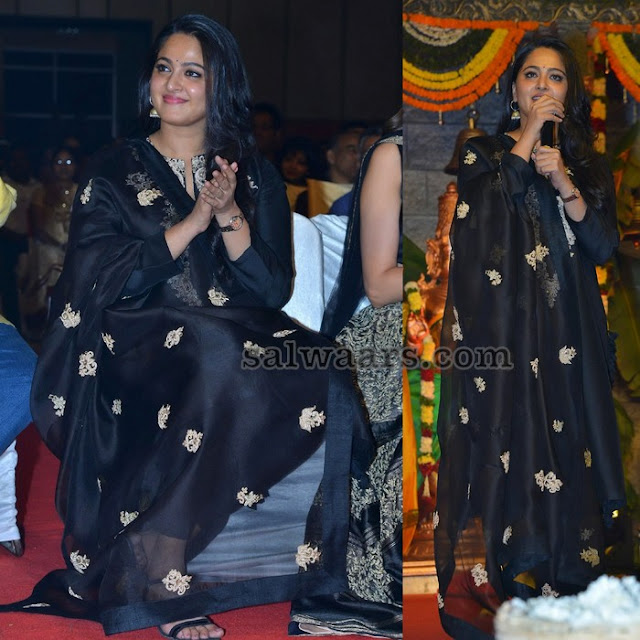 Anushka at Om Namo Venkateshaya Audio 