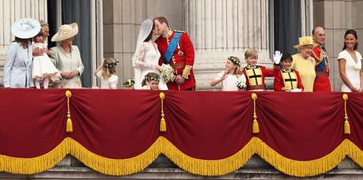 Perbandingan Pernikahan Pangeran William dan Kate Middleton dengan Pernikahan Putri Diana dan Pangeran Charles