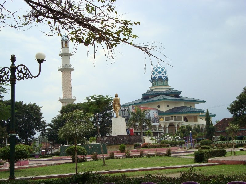 MainTracker Masjid Agung Kota Kediri 