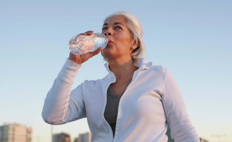 Why You Still Feel Dehydrated After Drinking Water All Day — and How to Fix It