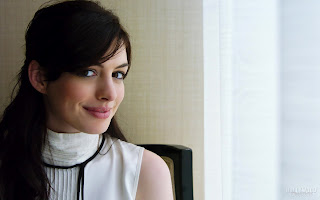 Anne Hathaway Wallpapers Free Download