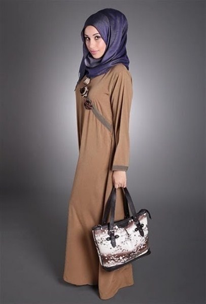  Trend Baju Muslim Pesta Simple Elegan Modern Terbaru  25 Trend Baju Muslim Pesta Simple Elegan Modern Terbaru 2021/2018 