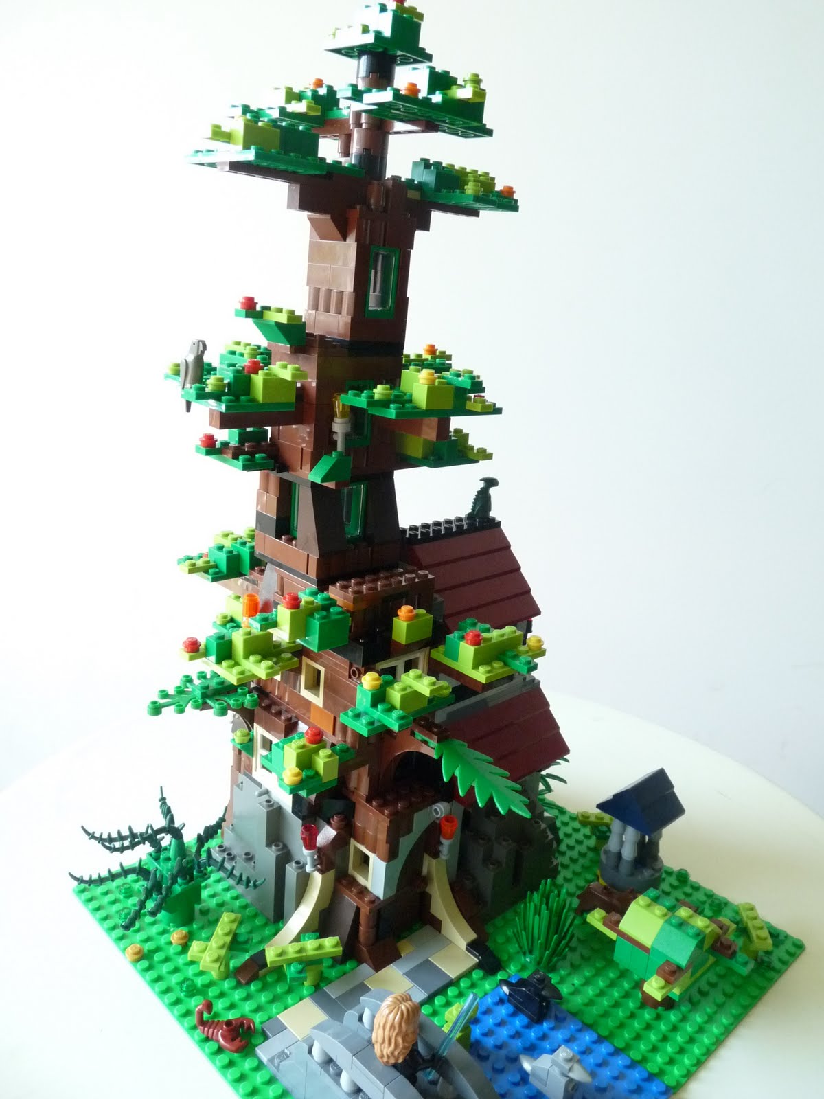LEGO Adventure Time Tree House