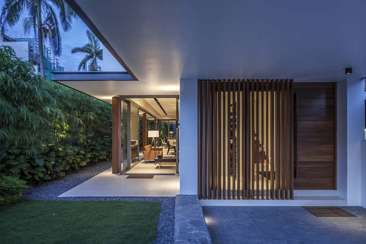 Ground floor lights on Modern House by Wallflower Architecture + Design