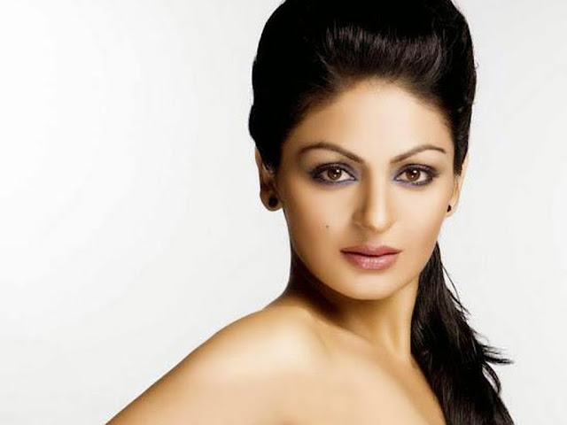 Neeru Bajwa HD Wallpaper