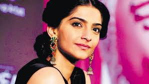 latest hd 2016 Sonam Kapoor Photos images wallpapers free download 25
