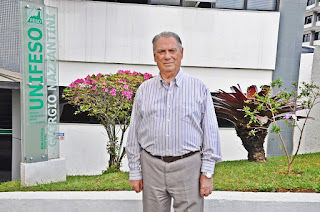 professor Walter Tavares