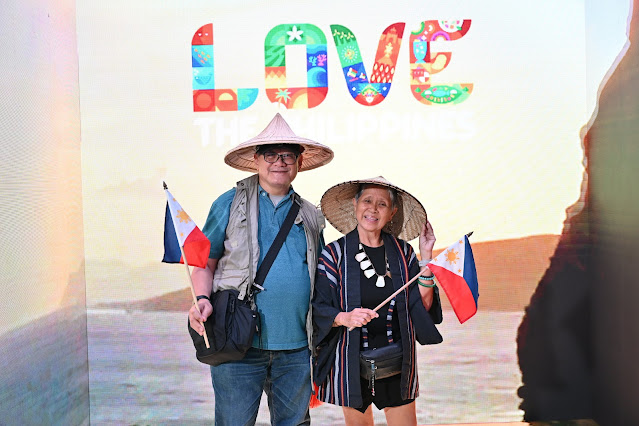 DOT’s Immersive Cube Experience Showcases the Philippines’ Tourist Spots Like an Artwork