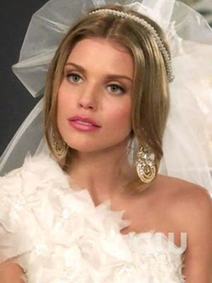 AnnaLynne McCord Gold Chandelier Earrings