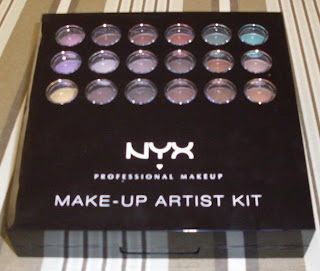  Makeup on Nyx Makeup Artist Kit S101