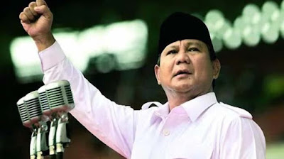 Prabowo Subianto Berkampanye Lebih Memilih Jauh Dari Teman-Teman Media Tapi Dekat Dengan Rakyat